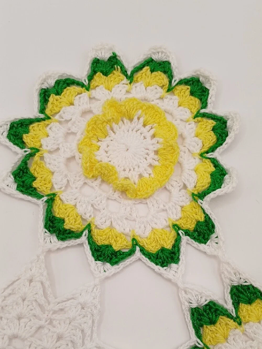 READ Handmade Crochet Floral Doily